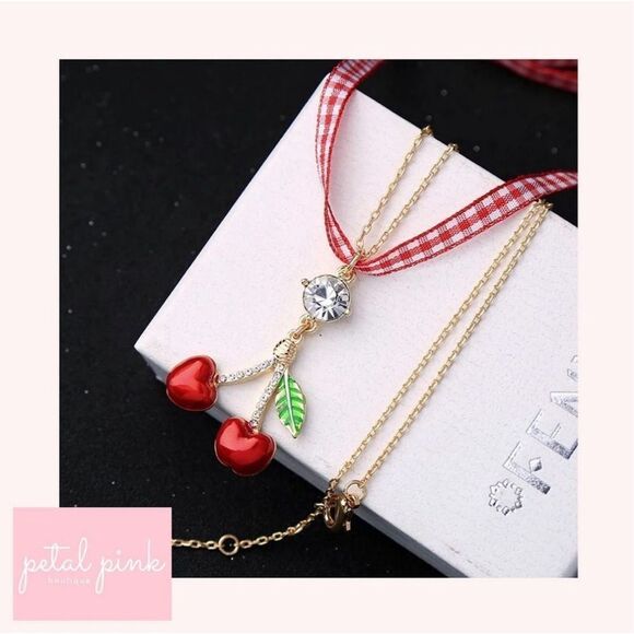 🍒High-End Enamel and Crystal Pendant Choker w Layered Chain and Gingham Ribbon - Picture 2 of 5
